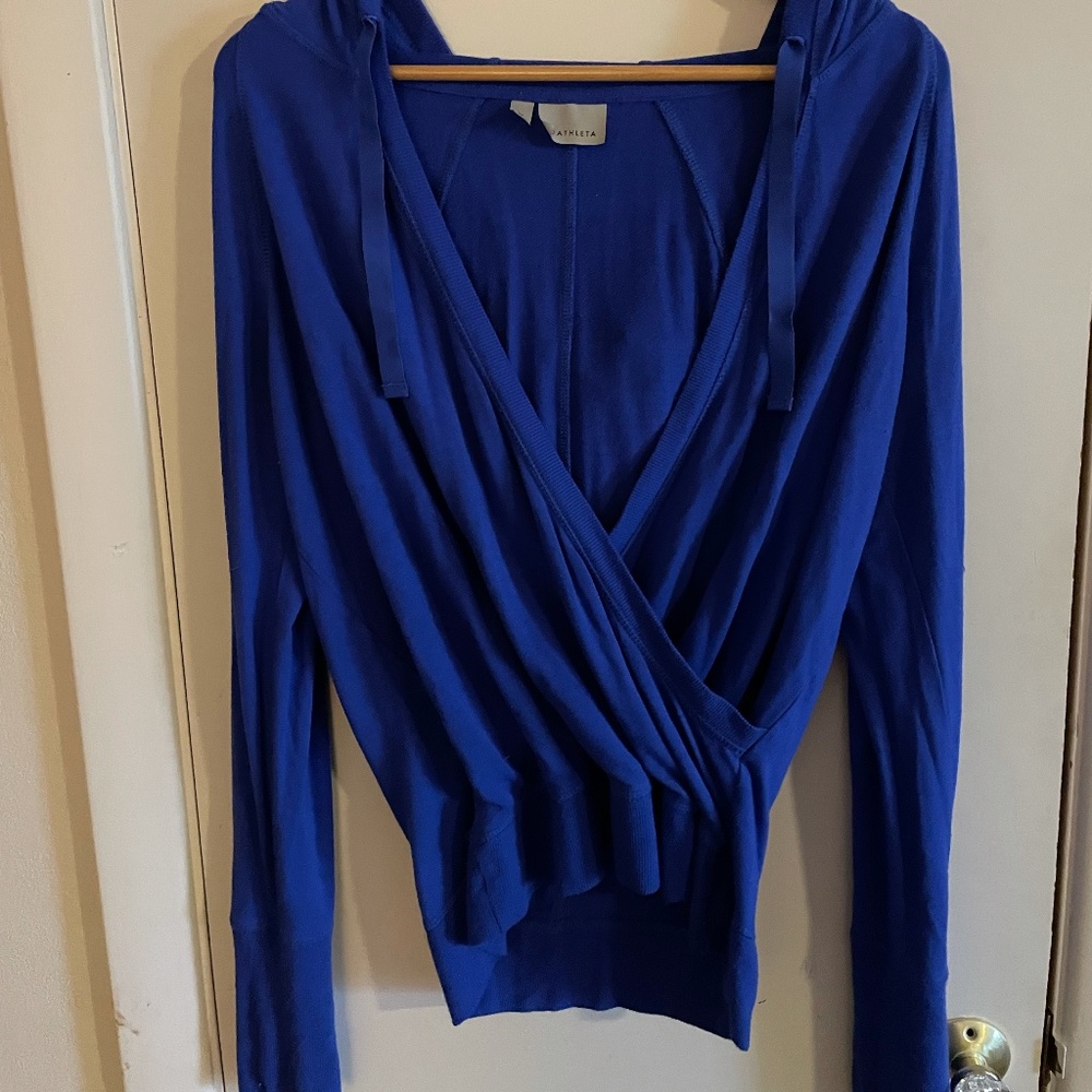 Athleta sweater